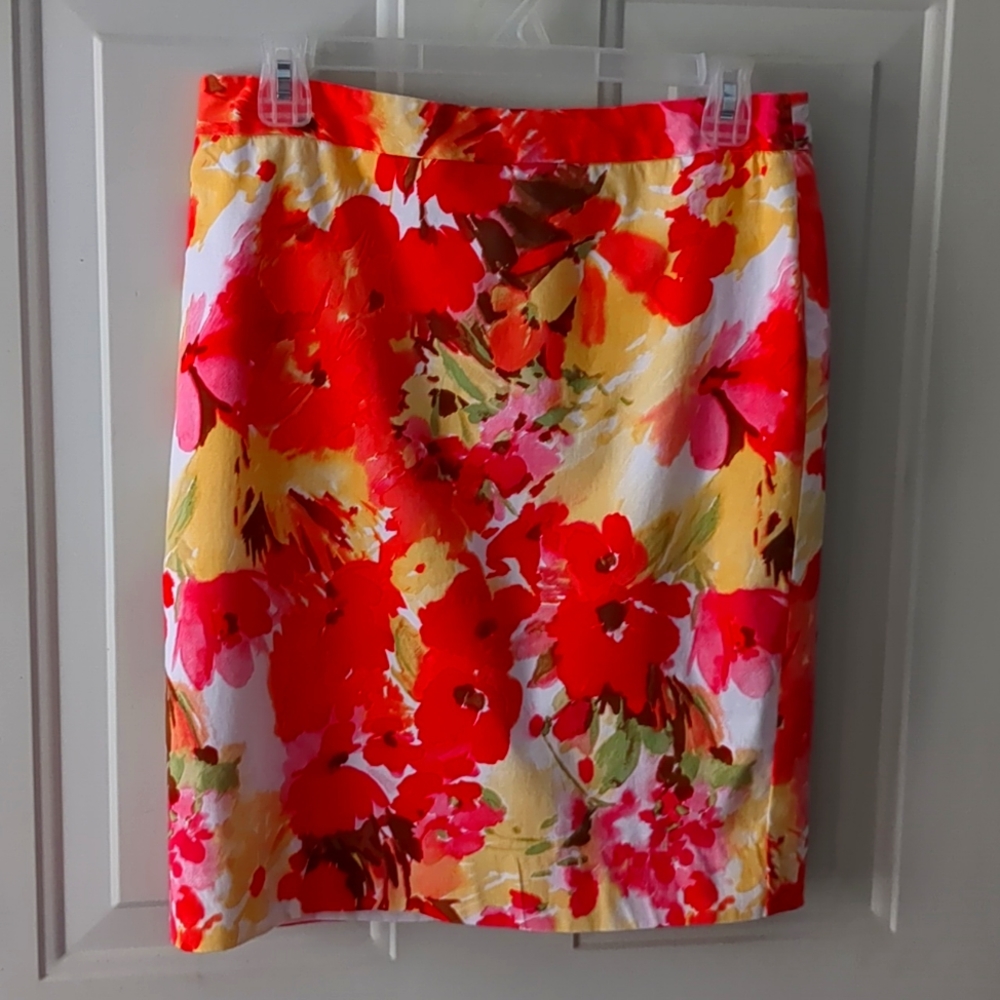 Flowered summer skirt